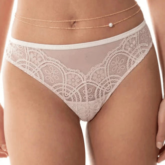 Mey Stunning Beige Lace Thong Front