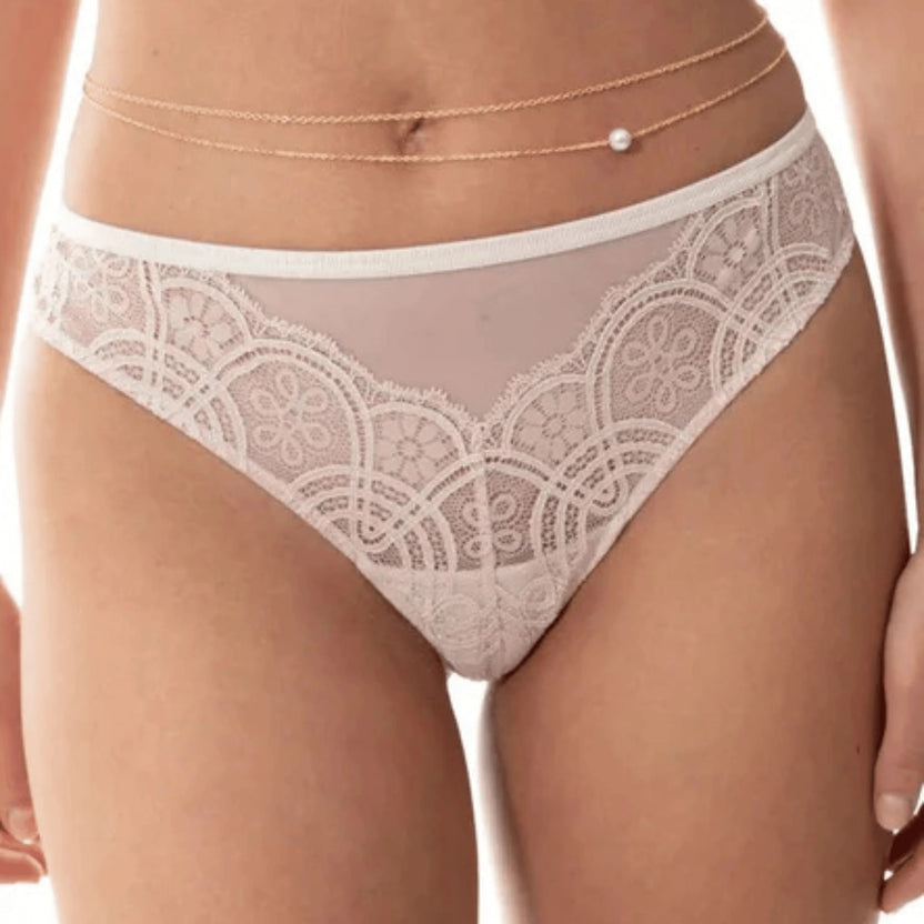 Mey Stunning Beige Lace Thong Front