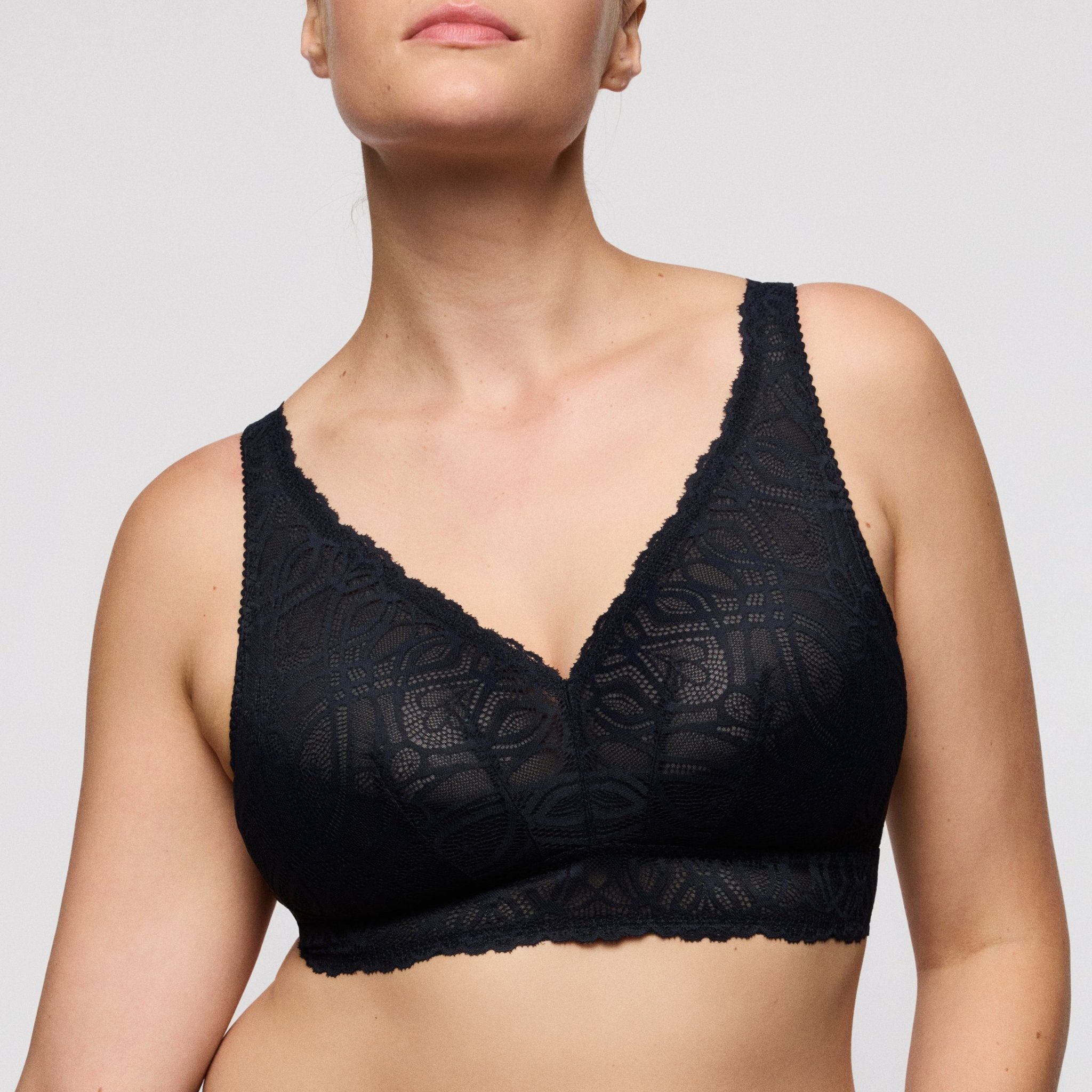 Prima Donna Salerno Navy Blue Bralette Front