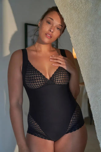 Simone Perele Subtile Black Shaper Bodysuit Front
